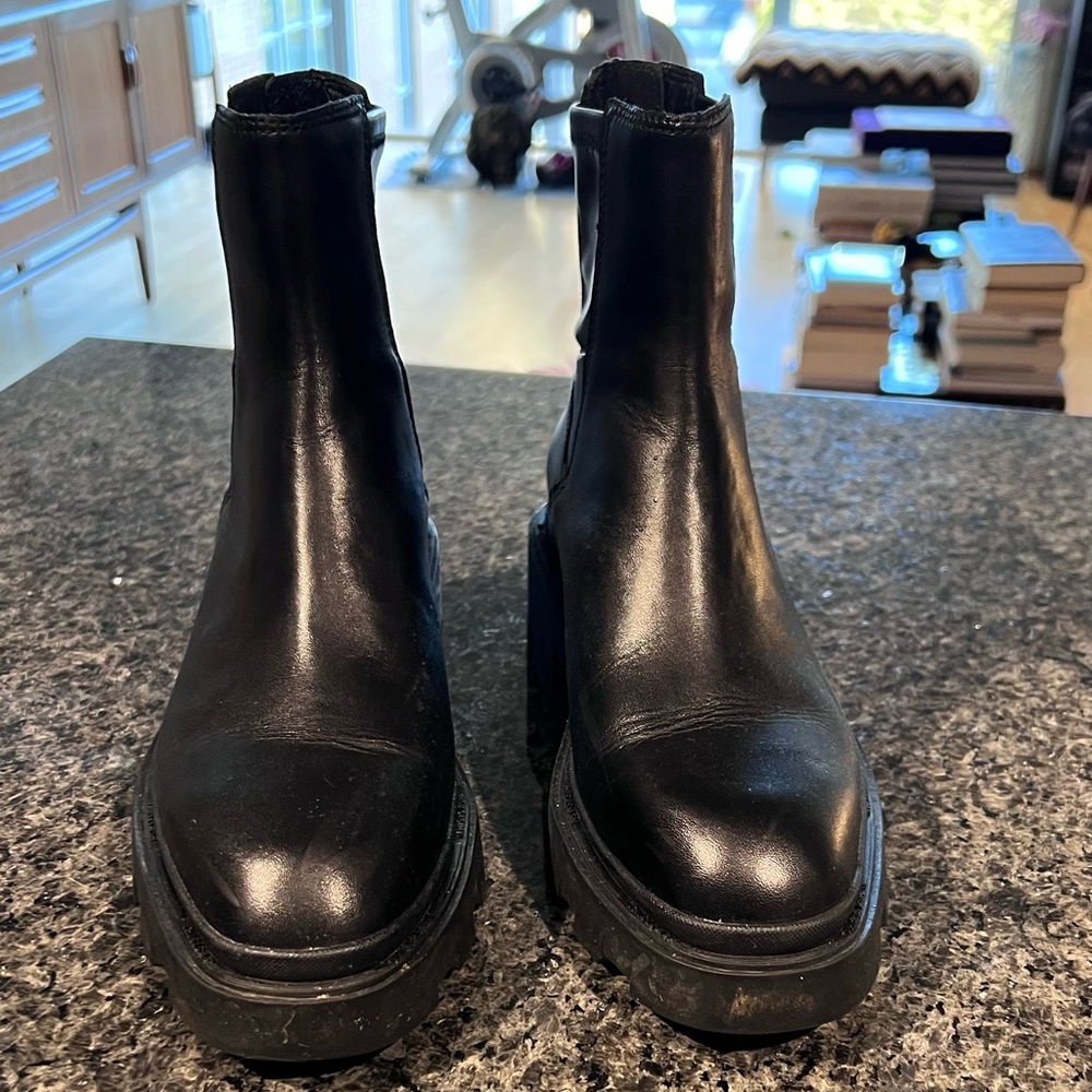 Ash Magma Vegan Black Leather Chelsea Boots Sz 8 Excellent!